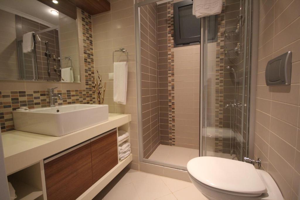 Kondo Suites Çeşme Rum bild